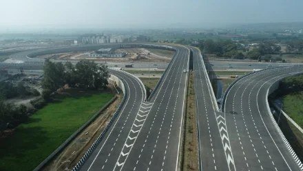 Delhi–Mumbai Expressway (P-10)